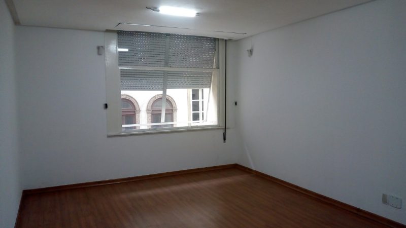 Sala no 10º andar